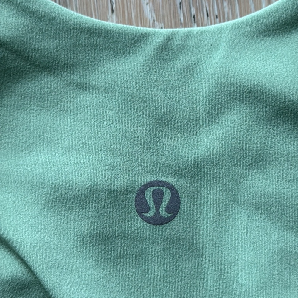 Lululemon Align Creamy Mint Built-in Bra Tank Top Sz 6 - Picture 6 of 7